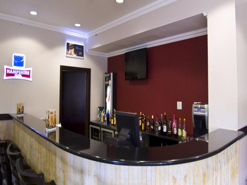 Hampshire Hotel - Балито Екстериор снимка