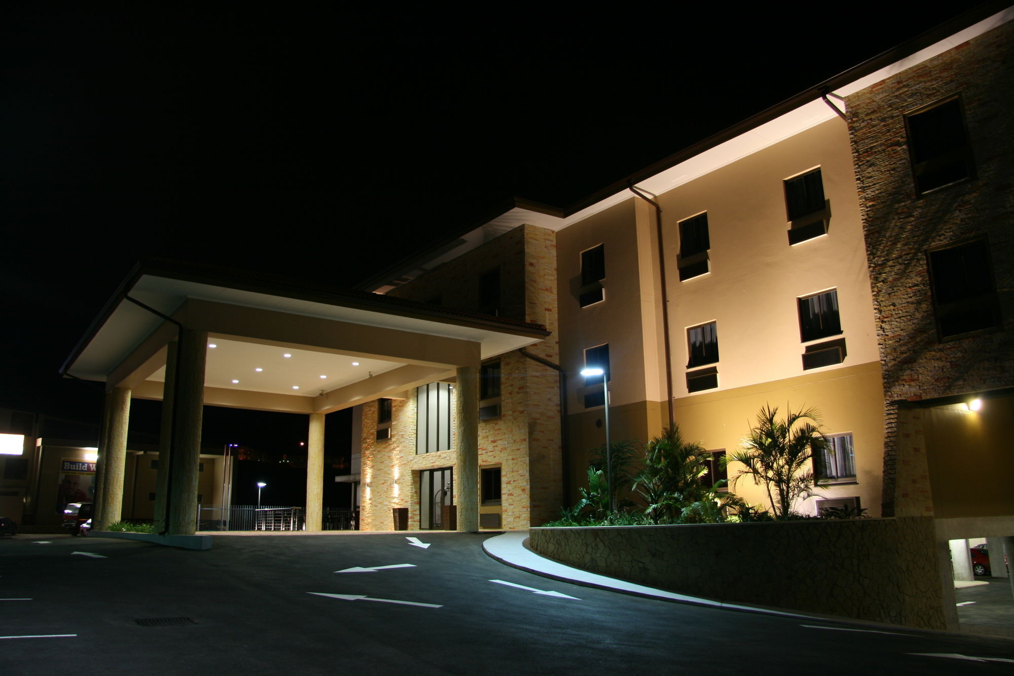 Hampshire Hotel - Балито Екстериор снимка